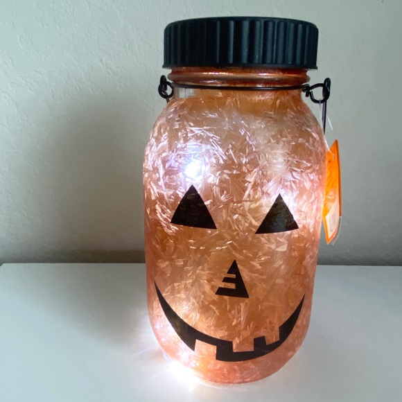 Jack O Lantern LED Mason Jar - Picture 2 of 3